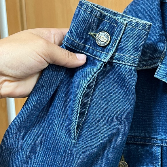 Embroidered Jean Jacket - Picture 5 of 9